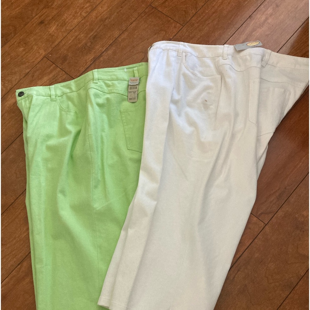 NWT. 14W PETITE CAPRI PANTS.  TALBOTS
